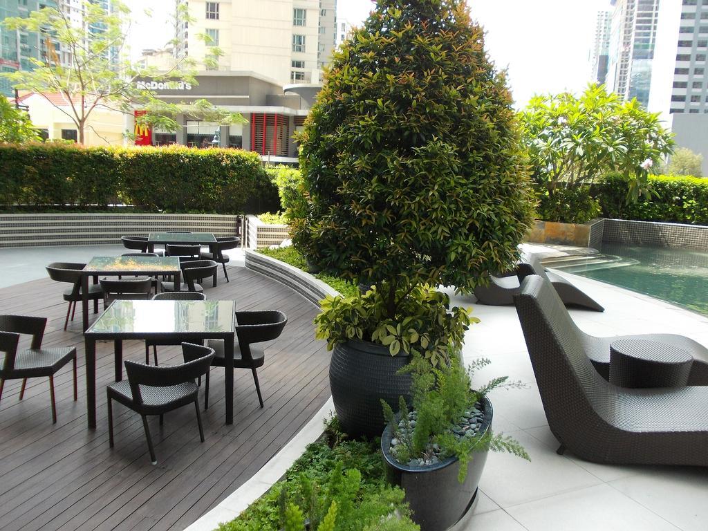 Avant Serviced Suites - Personal Concierge Manila Zewnętrze zdjęcie